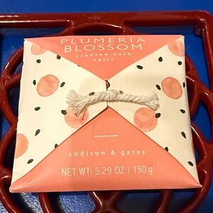 Addison & Gates Plumeria Blossom Bath Salts 5.29 oz 150g NIB Scented Spa Soak